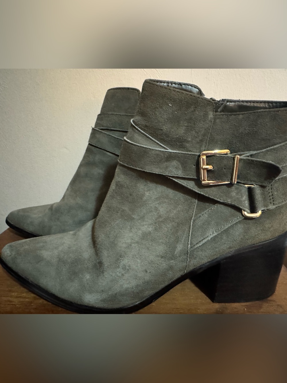 ALDO Olive Suede Leather Pointed Toe Buckle Ankle Booties Women’s 7.5